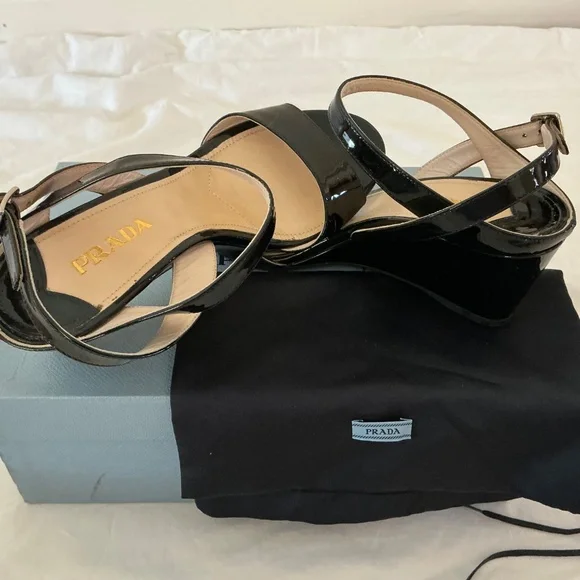 PRADA Women Patent Leather Slingback Wedge Sandal (Size: 38) - Picture 6 of 8